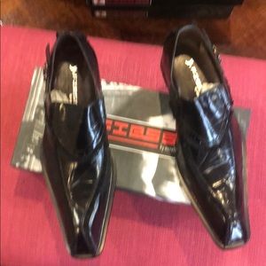 Fiesso by Aurelio Garcia Black Leather shoe NIB